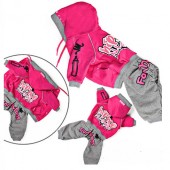 Трикотажный спортивный костюм розовый